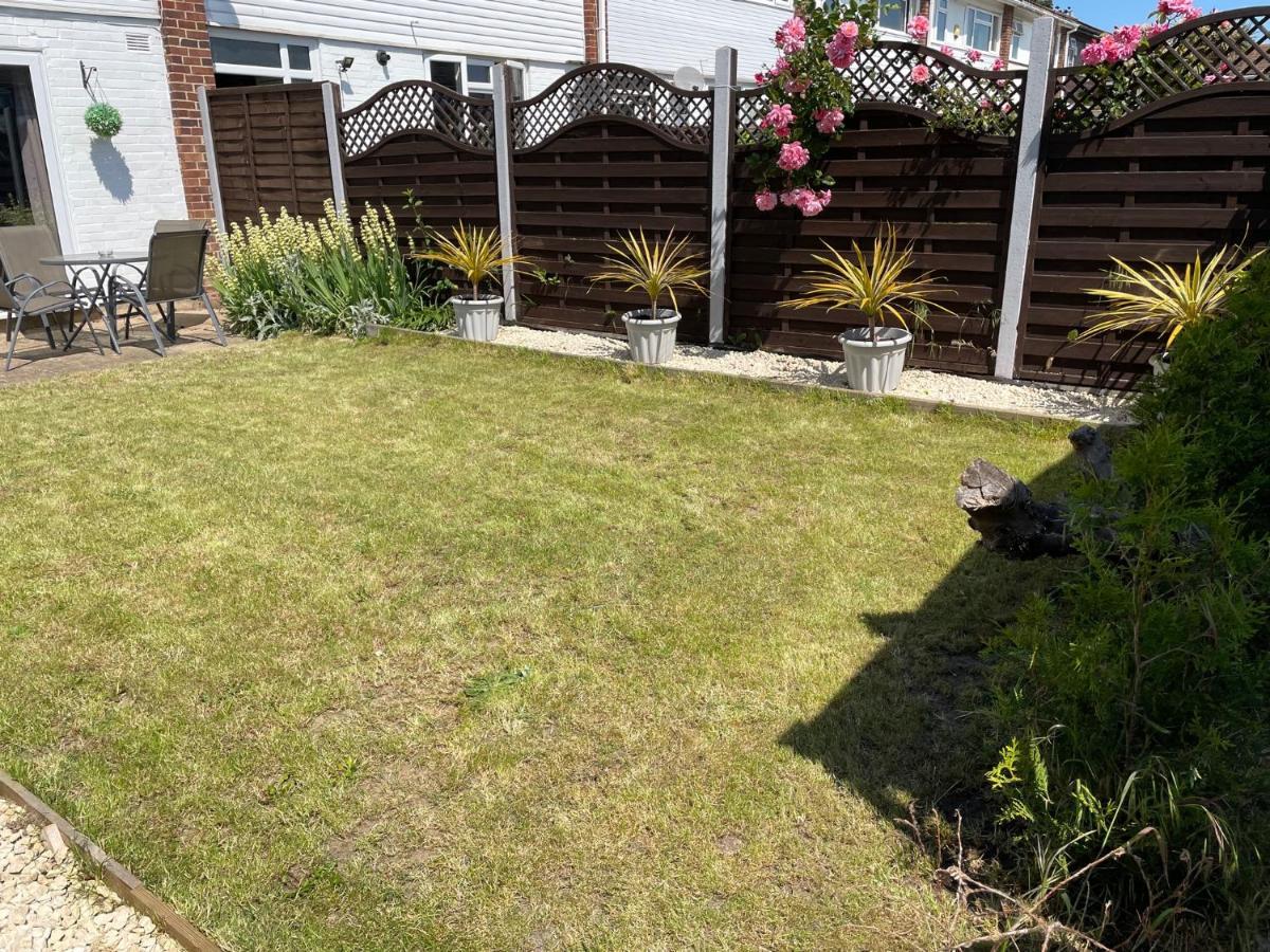 Contractor Accommodation Near Heathrow, Windsor Minutes From M4 슬라우 외부 사진